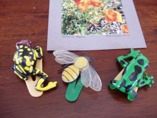 VTG Plastic paper CLIP SET 3 Frog &amp; Fly Made in China 1996 Great Explorations