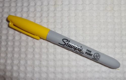 1 SHARPIE Permanent Marker - Fine Point  - YELLOW - New!