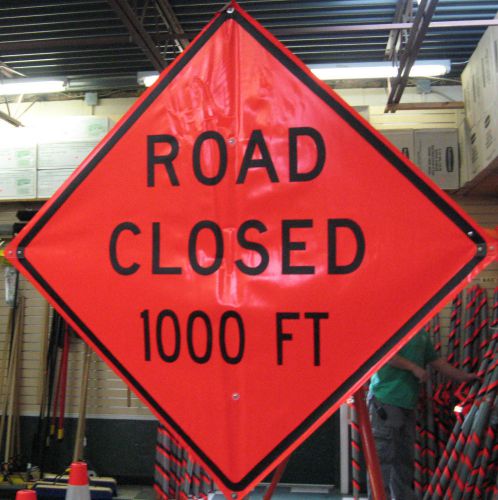 Road Closed 1,000 ft Sign Flourescent Vinyl With Ribs 48&#034; x 48&#034;