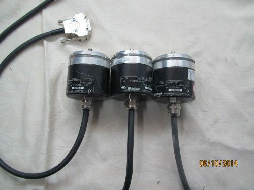 LOT OF 3 RSF ELEKTRONIK DG118 Rotary Encoder integral bearing and shaft 5V 15pin
