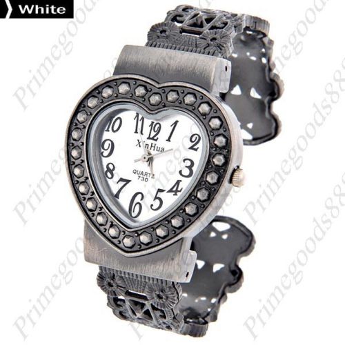 Heart Shape Silver Bracelet Bangle Lady Ladies Quartz Wristwatch Women&#039;s White