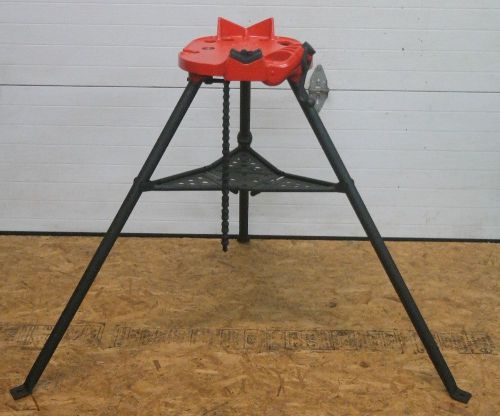 Ridgid 460 tripod chain vise tristand stand for a pipe threader 1/8 to 6 good for sale