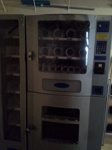 2009 office deli electrical snack, soda,&amp; entree vending machine for sale