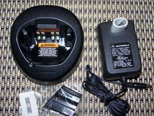 Motorola ntn1667a ntn8831 charger ,ht1000,mts2000,xts5000,3500,3000,2500,1500 for sale