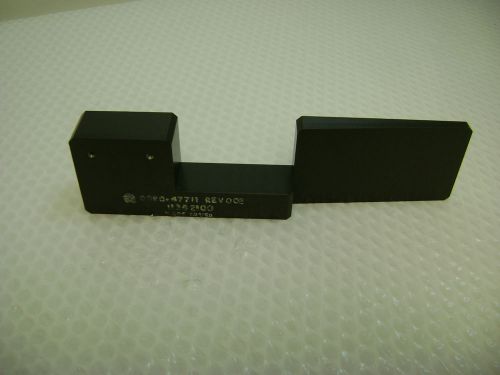 2945  Applied Materials P/N: 0520-47711   002