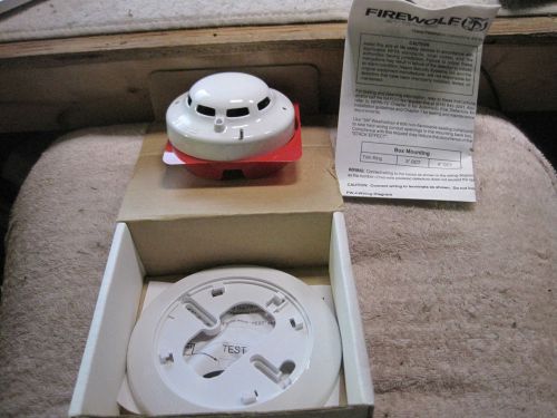 FIREWOLF FW-4 4 WIRE LOW PROFILE DECOR-BLENDING CEILING WHITE SMOKE DETECTOR
