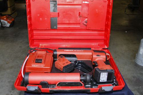 HILTI ED 3500-A EPOXY CAULK APPLICATOR SET WITH CASE TWO BATTERIES AND MORE