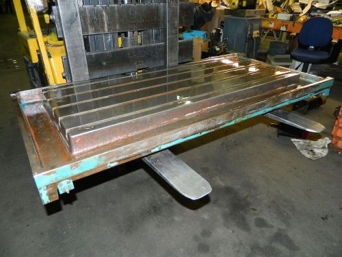 19-1/2&#034; x 47&#034; Cast Iron Welding / Layout Table, Off Matsuura MC-1000V VMC, Used
