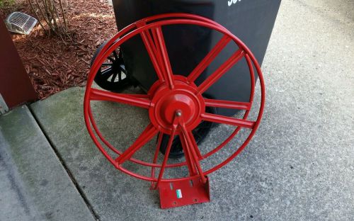 WIRT AND KNOX REEL STYLE WALL SWING TYPE HOSE STORAGE REEL, NICE NO RESERVE