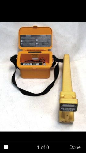 3M Dynatel Cable Pipe Locator Transmitter Model 2273 &amp; A Frame