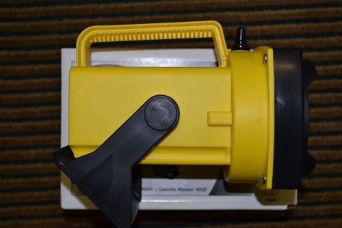 SHO-ME 09.201LED LED Spot/Flood Flashlight AC Charger Yellow