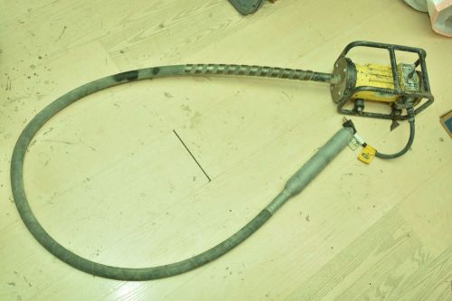 MINNICH Concrete vibrator 24 foot shaft  good condition 