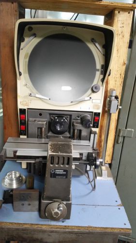Gauge master quality measurement systems model 29 optical comparator 14&#034; for sale