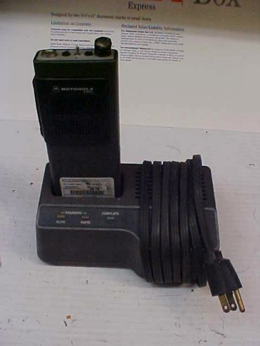 motorola expo 2ch vhf portable radio h33xpb3120a battery antenna charger lc#a679