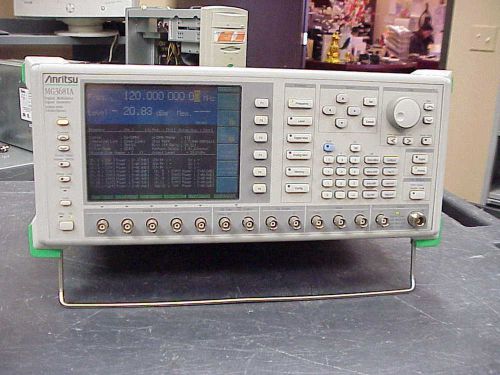 Anritsu mg3681a digital signal generator 250khz-3ghz for sale