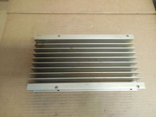 NO NAME ALUMINUM HEAT SINK SYNC 10-1/8&#034;x5-1/2&#034;x1-49/64&#034;