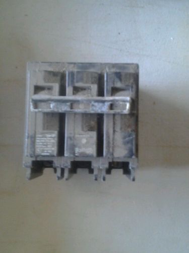 Siemens Q340 3 POLE 40 AMP 240 VOLT PLUG IN Circuit Breaker