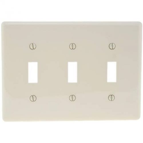 Wallplate Toggle 3-Gang Almond HUBBELL ELECTRICAL PRODUCTS NP3LA