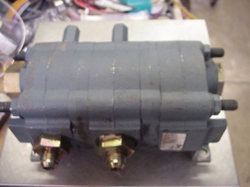 Delta power hpr23 hydraulic flow divider 2 station section w/relief valves for sale