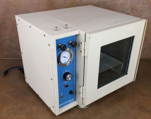 VWR Scientific Benchtop Laboratory Vacuum Oven * Shel-Lab * 52201-504 * Tested