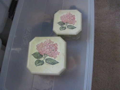 2 Flowered Square Boxes.  Nice for display in store.
