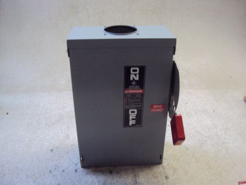 GENERAL ELECTRIC THN3361R MODEL 10 AMP 30 ENCLOSED SAFETY SWITCH  USED