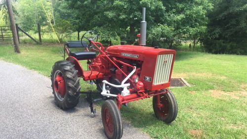 1968 ih farmall 140 tractor with 1-row cultivator for sale