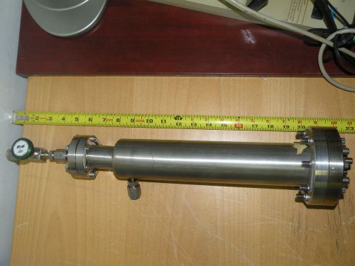 MDC High Pressure / Vacuum Chamber UTI Interface Relief Valves 05180-0122