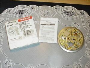 TradeLine Honeywell Q539A 1147 ThermoStat SubBase, Color Gold, NEW IN BOX!