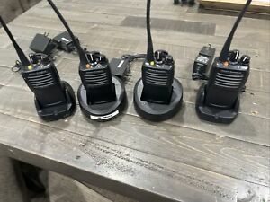 Vertex Standard VX451 VX450 UHF Two Way Radios (LOT Of 4 USED)