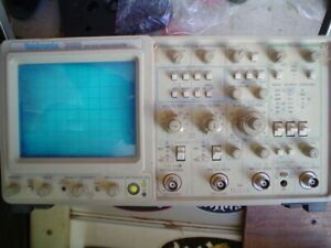 Tektronix 2465 Oscilloscope - For parts