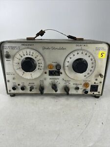 VINTAGE Grass PS-2 Tube type Photo Stimulator UNTESTED PARTS OR REPAIR