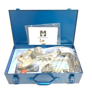 BRAND NEW Huskie REC-54AC Battery Operated 3&#034; Wire Cable Cutting Tool 14.4V Kit