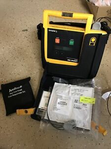 Medtronic Physio-Control LifePak 500 Biphasic ECG EMT Defib w/ Pads and Battery