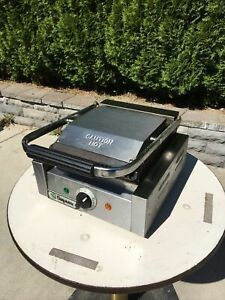 Supera Commercial Sandwich Grill 120V Model SGL1-1