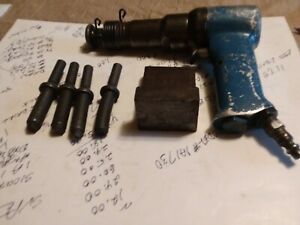 1ea Jiffy 3x Rivet gun Model #300, 5ea. Rivet sets,1ea bucking bar