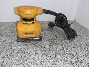 Dewalt DW411 1/4 Sheet Palm Sheet Sander, a-x