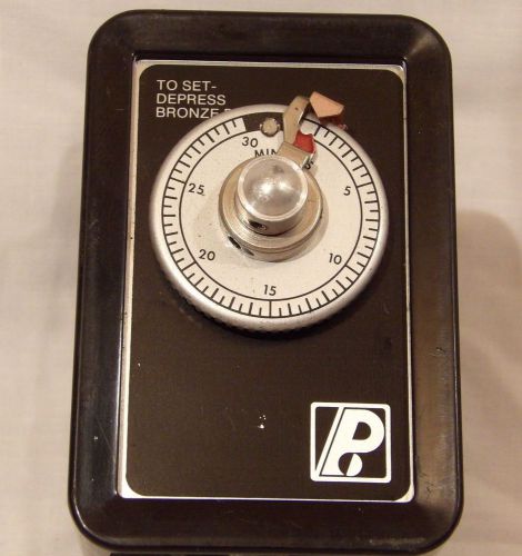 Paragon electric 470-125-00, automatic reset control, 120 v. 9 watt total, 30min for sale