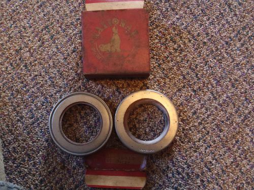 (2) National oil and grease seal 50313