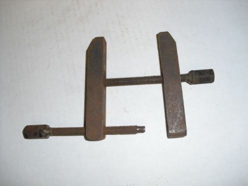 PARALLEL METAL CLAMP - OPENS TO 2 1/2&#034;