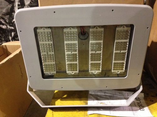 Cooper crouse-hinds pfm series 25l(263w) indoor/outdoor l.e.d. floodlight for sale