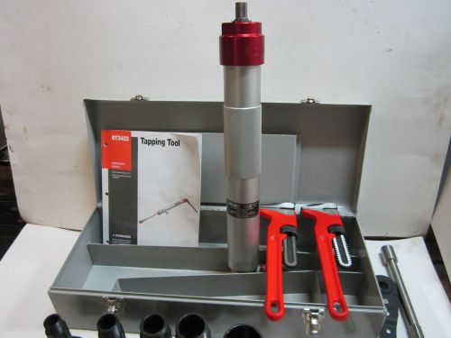 Ridgid tapping tool rt3422. with box. for sale