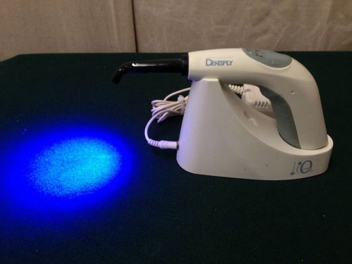 Dentsply Smartlight IQ2 Cordless LED Curing Light