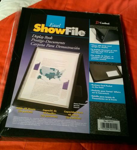 Cardinal ShowFile Easel Vertical Display Book - Letter 8.5&#034; x 11&#034; 40