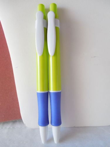 2 Cushion Grip Green/Blue Barrel Ballpoint Pens