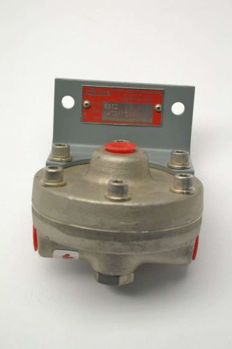 Moore 63sd constant differential flow controller 1/4in npt valve b397683 for sale