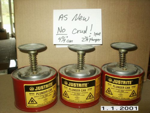 Justrite Plunger Can (1)