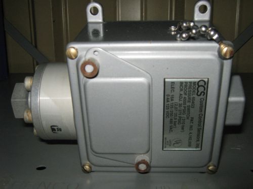 1 pc Custom Controls Sensors 604G3 Pressure Switch, New