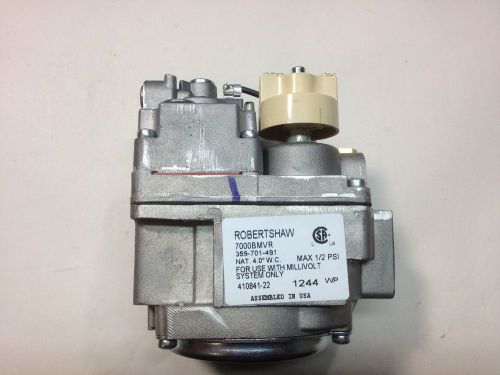 Robertshaw 7000BMVR NAT gas valve. 4.0WC.1/2 PSI use with millivolt system