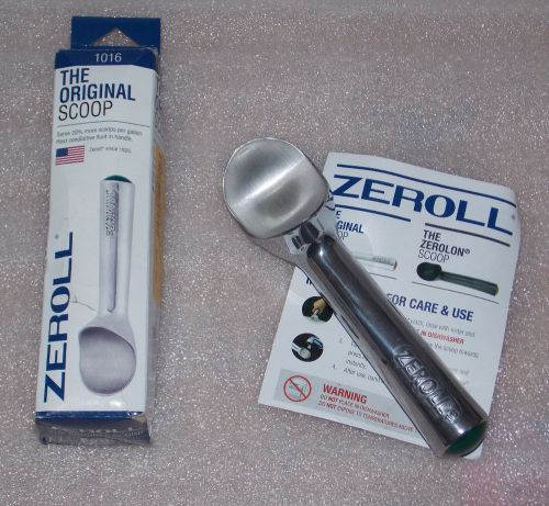 ZEROLL Commercial Liquid Filled 2.5 Ounce Ice Cream Scoop Green End 1016 Size 16